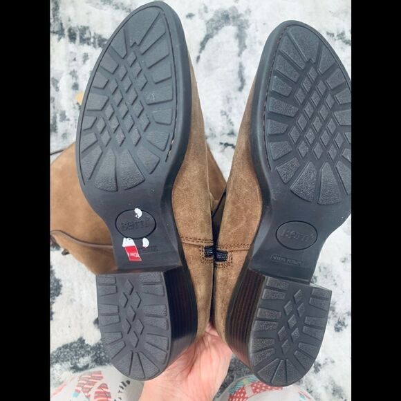 BORN Cotto Tall Brown Suede *NEW***  Boot - Picture 6 of 15